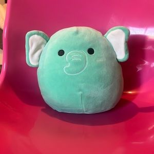 elephant sqishmellow